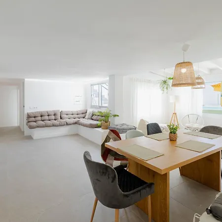 Holiday home Countryside Elegant 4-bedroom Suite, Pool & Garden Los Menores