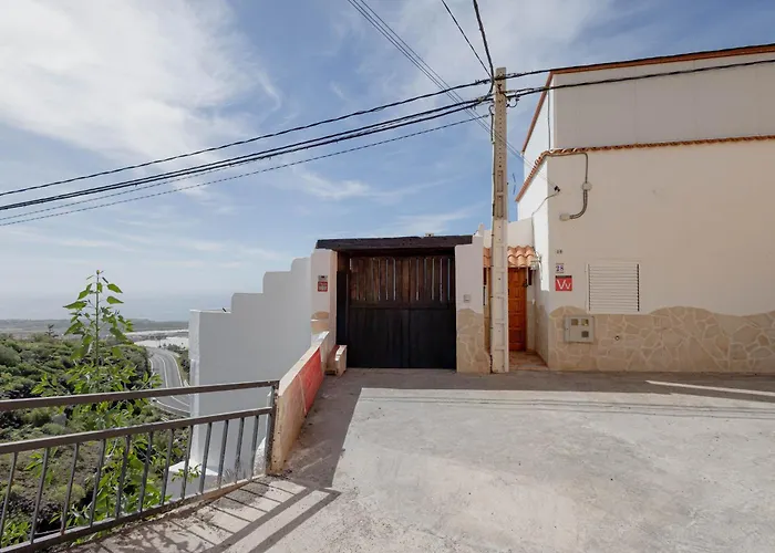 Сasa de vacaciones Countryside Elegant 4-bedroom Suite, Pool & Garden *