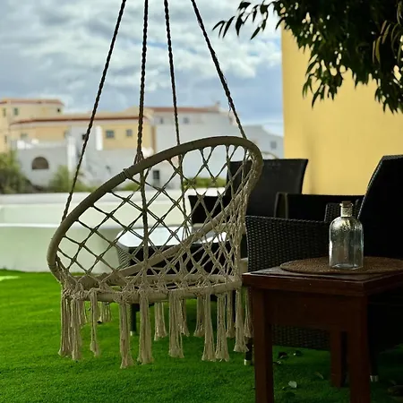 Countryside Elegant 4-bedroom Suite, Pool & Garden Ferienhaus Los Menores