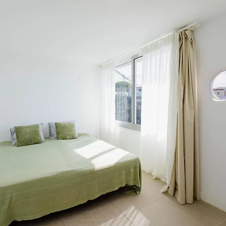 Countryside Elegant 4-bedroom Suite, Pool&garden *